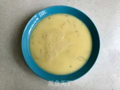 Make Silver fish steamed eggs step 3