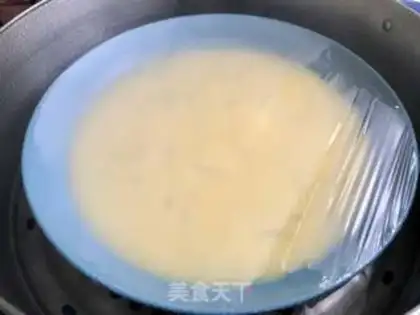 Make Silver fish steamed eggs step 6
