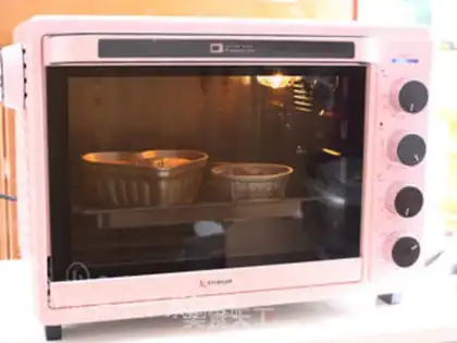 Make Chocolate sweet sponge cake step 8