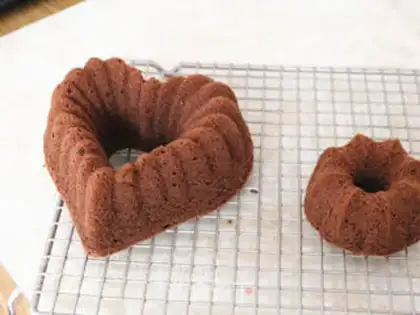 Make Chocolate sweet sponge cake step 10