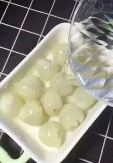 Make A can of sugar step 1