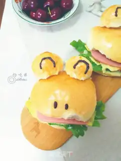 Make Big-mouth frog burger step 18
