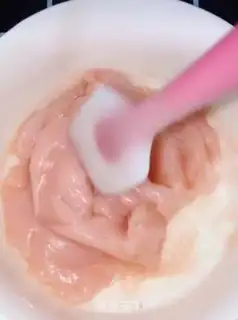 Make Strawberry mini-squirt step 6