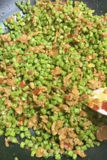 Make Meatloaf beans step 8