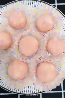 Make Strawberry mini-squirt step 10