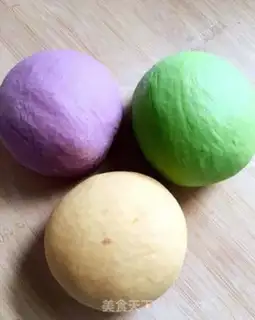 Make Rainbow butterflies step 0