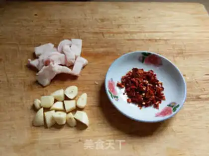 Make Spicy sauce step 1
