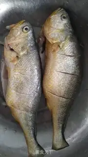 Make Red-burned yellow fish step 0