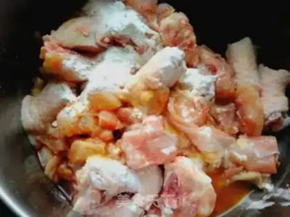 Make Spicy chicken step 1