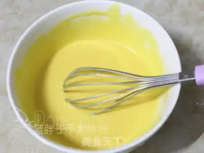 Make Cherry yogurt cake step 2