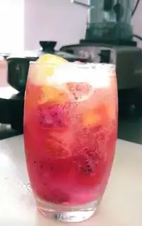 Make A fruit iced sapphire step 4