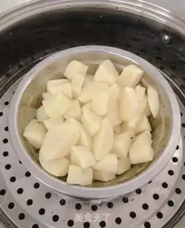 Make Cheese potato ball step 1
