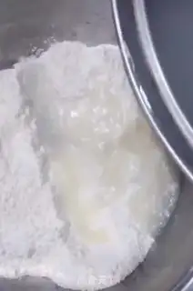 Make Delicious waffles step 1