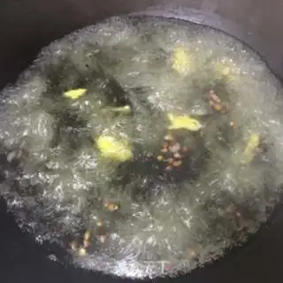 Make Sour sauce step 1