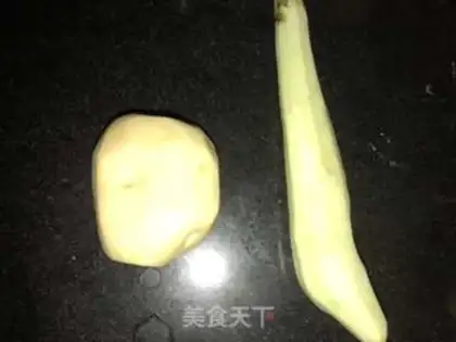Make Steamed potatoes and cheese step 0