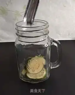 Make Mint-free lemon soda step 1