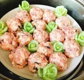 Make The mushroom horse hoofballs step 5