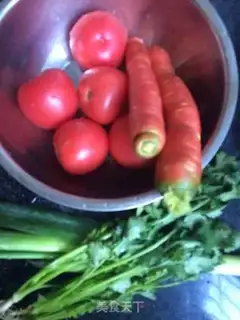 Make Tomato beef pasta step 1