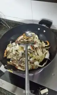 Make Spicy Fried crabs step 3