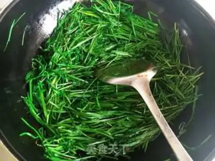 Make Soccer bean sprouts step 3