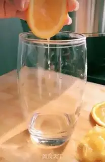 Make Fresh orange iced tea step 0