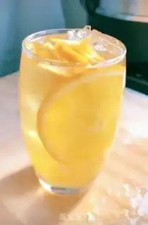 Make Fresh orange iced tea step 5
