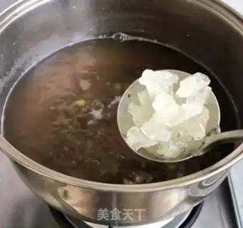 Make Iced green bean soup step 3