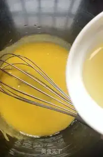 Make Rainbow Cake Roll step 1
