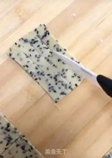 Make The sofa leaves step 6