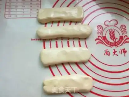 Make Oily pants and noodles step 2