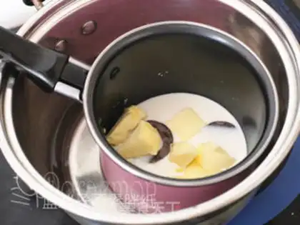 Make Chocolate sweet sponge cake step 0