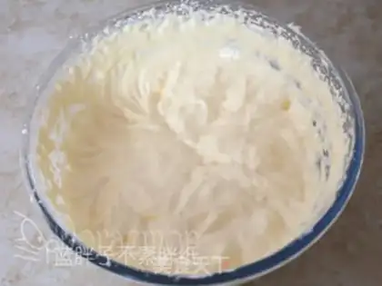 Make Chocolate sweet sponge cake step 4