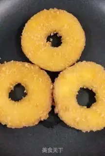 Make Cricket apple ring step 5