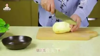 Make Potato spinal soup step 0