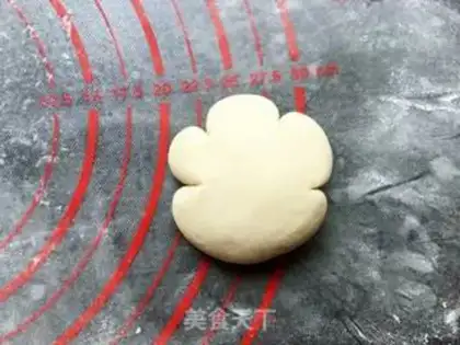 Make The clouds step 6