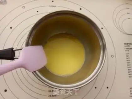Make Sunflower cupcakes step 0