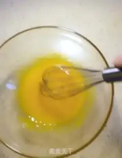 Make Mayo salad sauce step 1