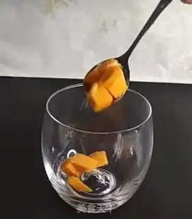 Make Mango Sky Cup step 1