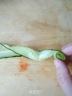 Make Flower beam salad step 2