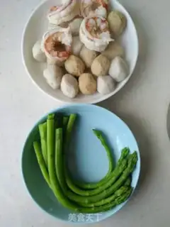 Make Flower beam salad step 4