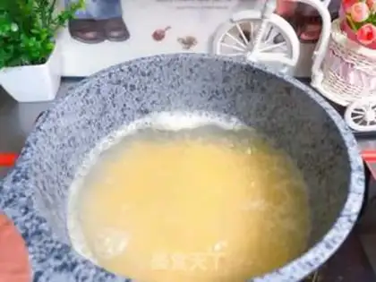 Make Dry-beak rice plum soup step 3