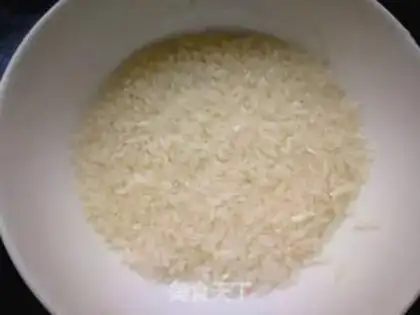 Make Apple rice congee step 0