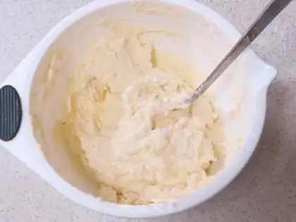 Make Count almond cheese roll step 2