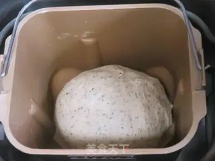 Make Count almond cheese roll step 5