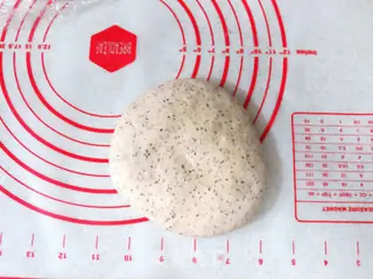 Make Count almond cheese roll step 8