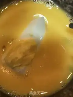 Make Eggs in eggs step 5