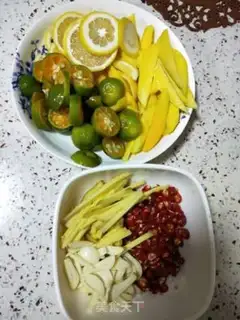 Make Lemon blue mango pepper claws step 0