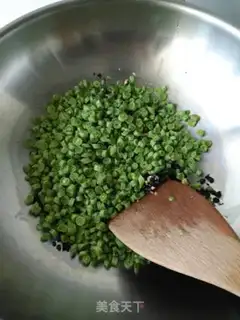Make Garlic beans step 3