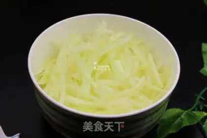 Make Sweet ice and cool watermelon skin step 1