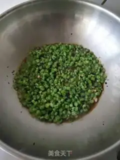 Make Garlic beans step 4